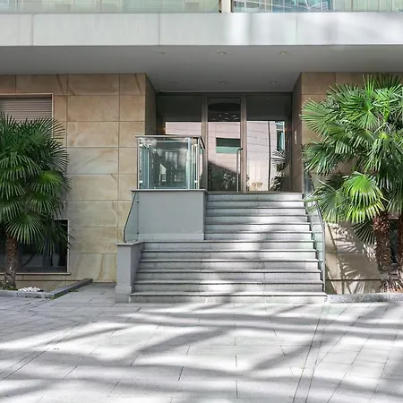 公寓 Central/garibaldi Luxurious Two-room Apartment. 米兰