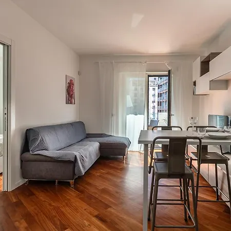 Central/garibaldi Luxurious Two-room Apartment. * Милан